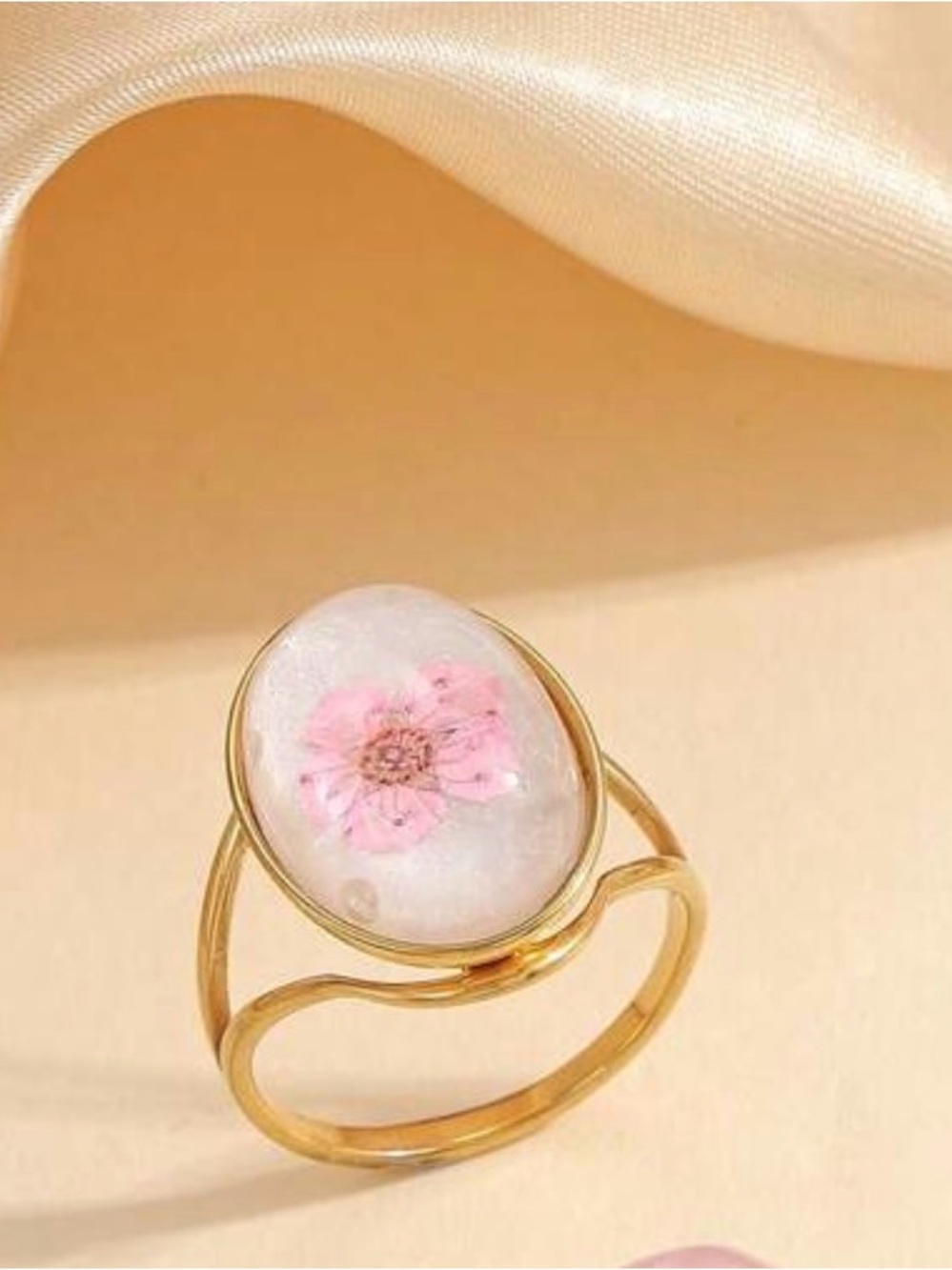 18k Gold plated Floral Resin Ring with Pink Bloom